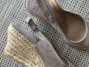 Stylish, comfortable shoes for women over 40: espadrille wedges