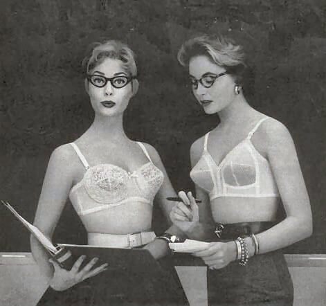 Underwear Essentials blog. Two ladies wearing 1950s bras.